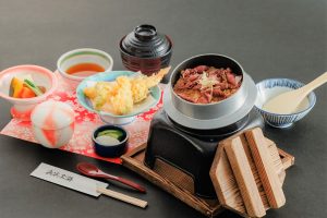 ホタルイカ釜飯
