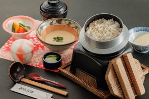 麦とろ釜飯