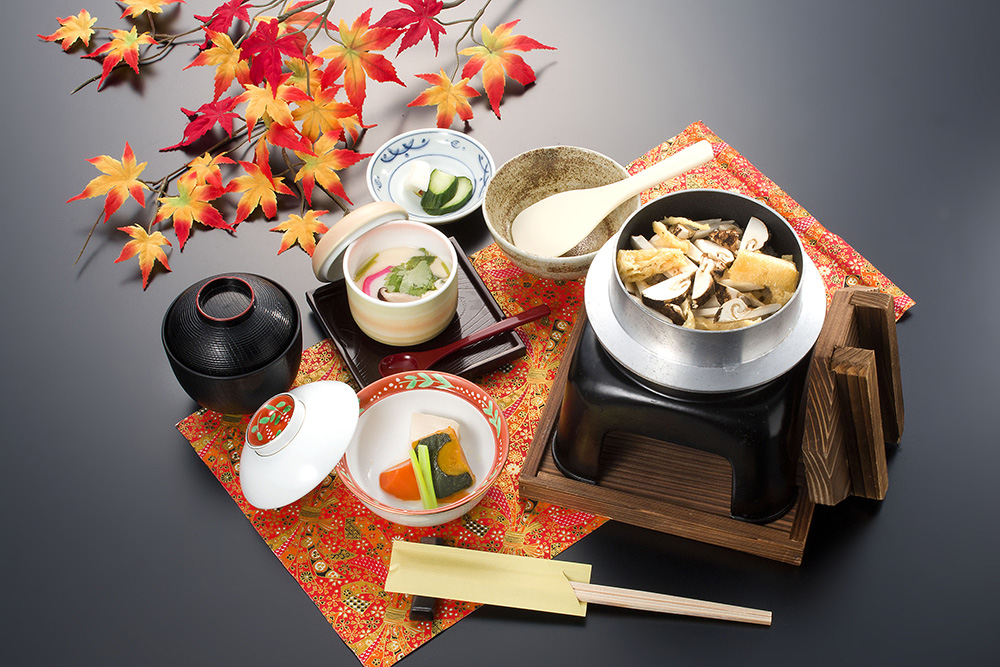 松茸釜めし（梅）